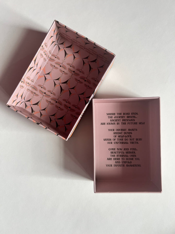 お値下げ　貴重　新品未開封　SHE WOLFE TAROT She Wolfe Tarot – Shoppe Aphrodite