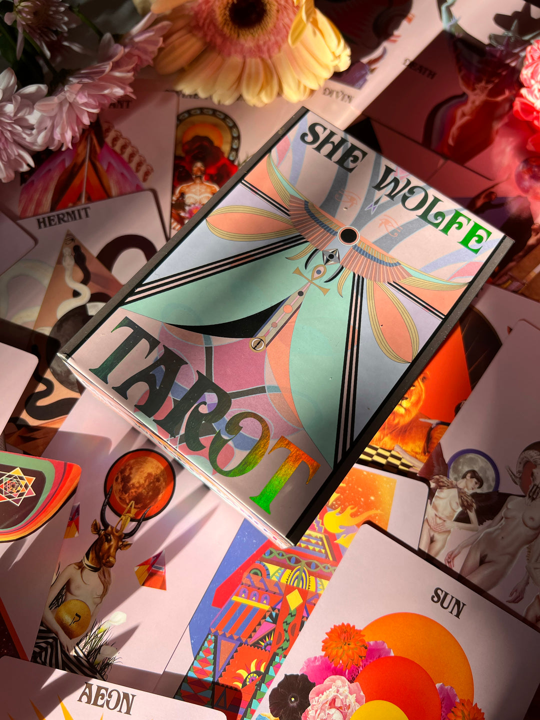 お値下げ　貴重　新品未開封　SHE WOLFE TAROT She Wolfe Tarot 2nd Collector's Edition - Limited Quantity